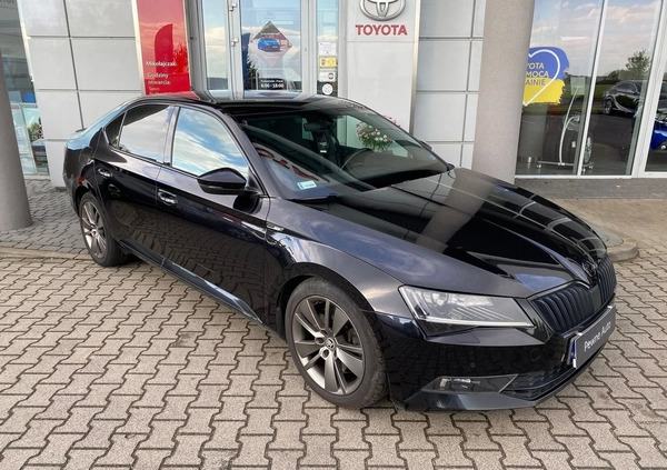 Skoda Superb cena 94500 przebieg: 113957, rok produkcji 2018 z Nowe Skalmierzyce małe 277